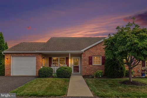 31 Ludwig Ln, Pottstown, PA, 19464-7228 | Card Image