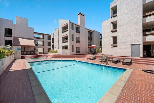 apt-308-1325 Valley View Rd, Glendale, CA, 91202-4420 | Card Image