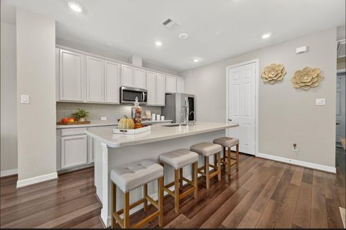 9416 Caddo Ridge Ln, Cypress, TX, 77433-7857 | Card Image