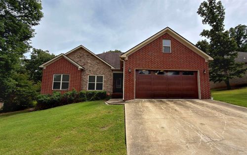 4 Valley View Dr, Batesville, AR, 72501-8585 | Card Image
