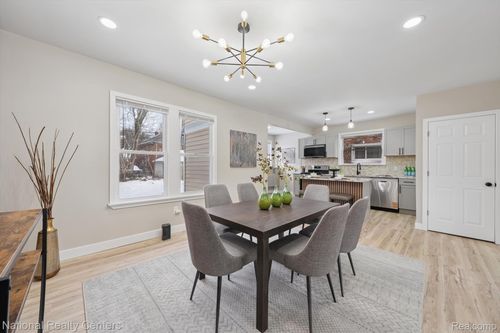 3336 W Buena Vista St, Detroit, MI, 48238-3374 | Card Image