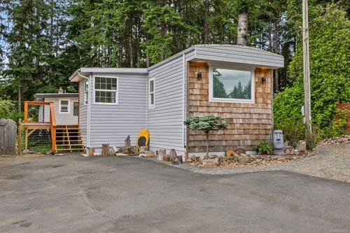 2059 Austin Rd, Comox, BC, V9M3Z4 | Card Image