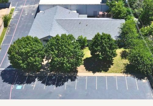 7704-7708 Maplewood Ave, North Richland Hills, TX, 76180-6858 | Card Image