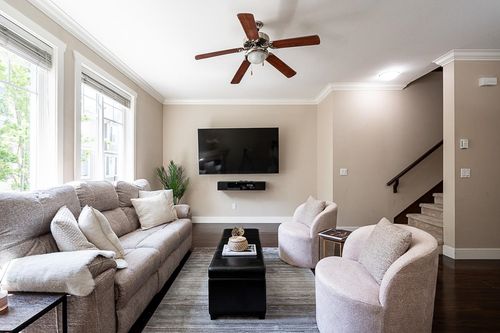 33-15399 Guildford Dr, Surrey, BC, V3R7C6 | Card Image