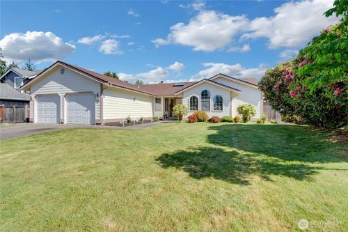 9317 76th Street Ct Sw, Lakewood, WA, 98498-3915 | Card Image