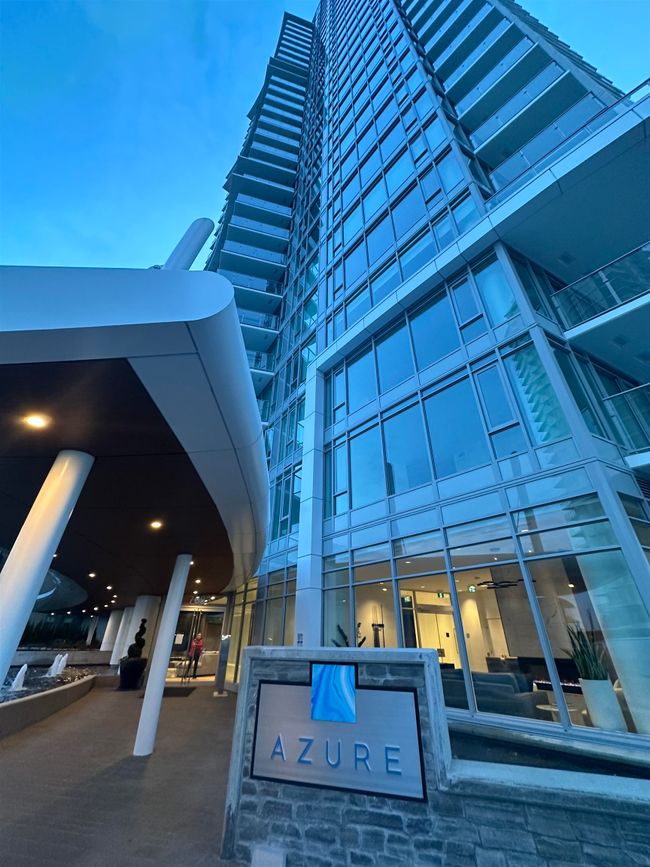 2107 - 7683 Park Crescent, Condo with 2 bedrooms, 0 bathrooms and 1 parking in Burnaby BC | Image 7