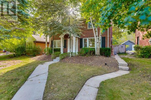 485 Regent St, London, ON, N5Y4H5 | Card Image