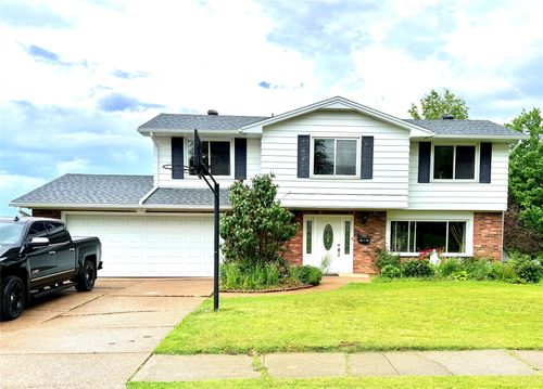 1664 Skyline Dr, Erie, PA, 16509-1152 | Card Image
