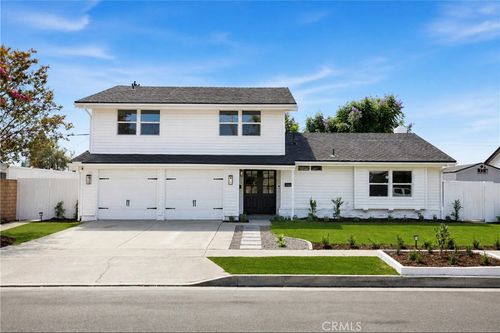 1143 S Chantilly St, Anaheim, CA, 92806-5029 | Card Image