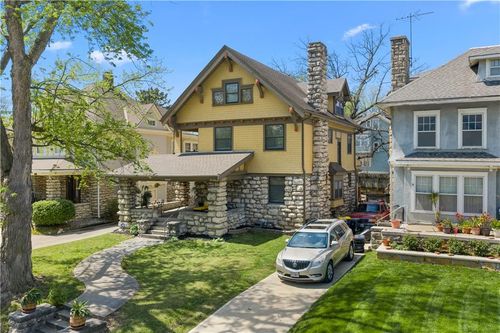 3632 Harrison Blvd, Kansas City, MO, 64109-2667 | Card Image