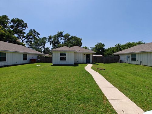 1321 Franklin Ave, Bonham, TX, 75418-2921 | Card Image