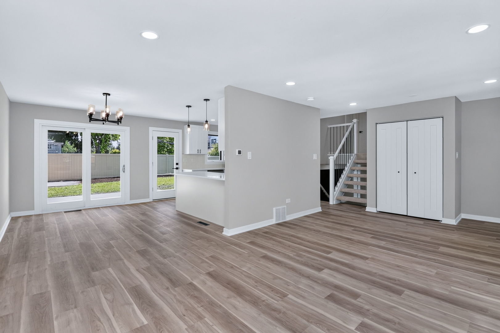 Residential in Elmhurst 3