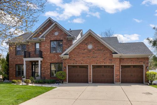 120 Rieser Cir, Naperville, IL, 60565-2034 | Card Image