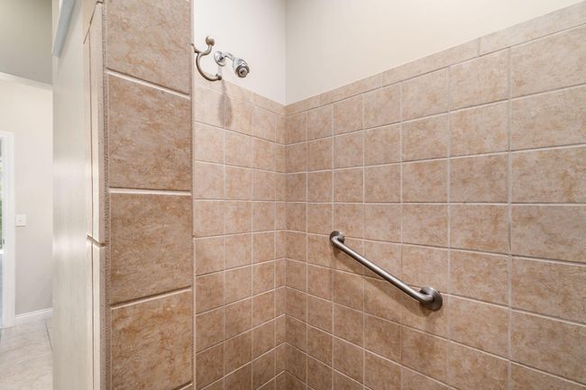 34 - 5421 Welbourne Pl, Condo with 2 bedrooms, 2 bathrooms and null parking in New Albany OH | Image 17