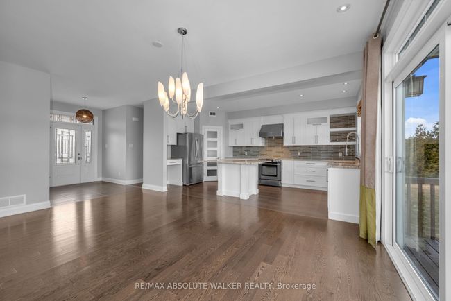 5617 Maklynne Way, House other with 5 bedrooms, 3 bathrooms and 9 parking in Vars ON | Image 13