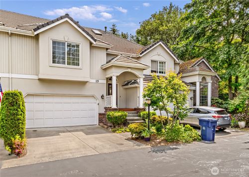 15c-8221 53rd Ave W, Mukilteo, WA, 98275-2679 | Card Image