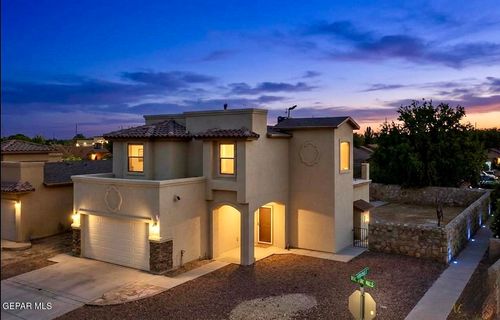 523 Villas Del Valle Rd, Socorro, TX, 79927-1321 | Card Image