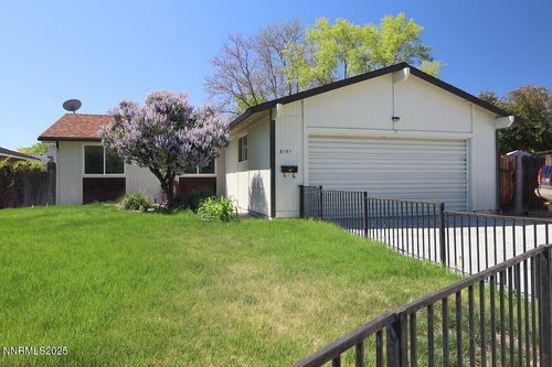 3191 Crescent Ct, Sparks, NV, 89431-1401 | Card Image