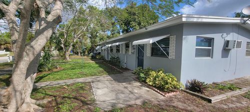 1806 22nd Ave, Vero Beach, FL, 32960-3082 | Card Image