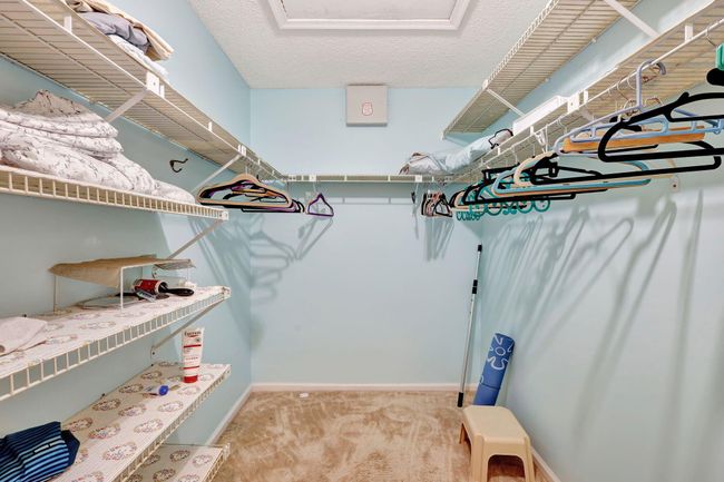10088 Shadywood Pl, Condo with 2 bedrooms, 2 bathrooms and null parking in Boynton Beach FL | Image 17