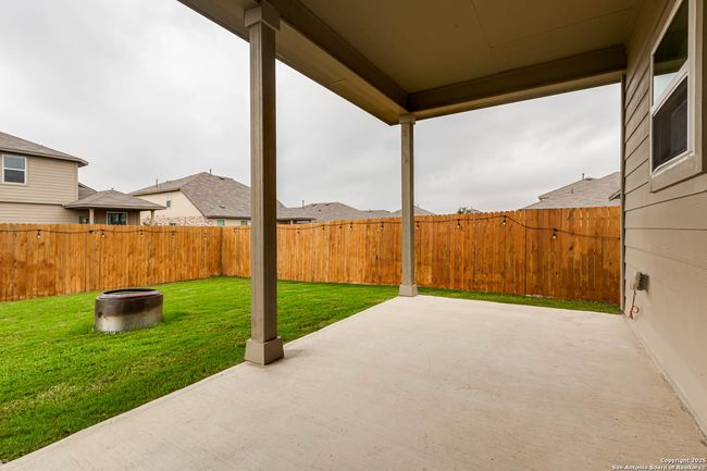 525 Amber Crk, House other with 3 bedrooms, 2 bathrooms and null parking in Cibolo TX | Image 29
