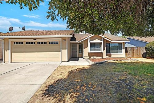 1861 Ashland, Tracy, CA, 95376 | Card Image