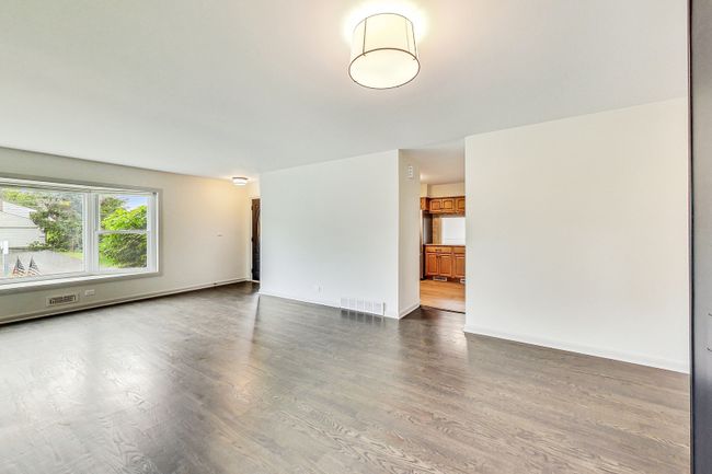 1606 Paula Ave, House other with 3 bedrooms, 2 bathrooms and 2 parking in Wheaton IL | Image 7