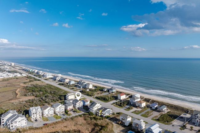 104 Sea Oaks Ct, Townhouse with 2 bedrooms, 2 bathrooms and null parking in N Topsail Beach NC | Image 46