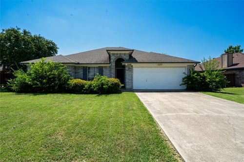 3306 Scenic Glen Dr, Mansfield, TX, 76063-5813 | Card Image
