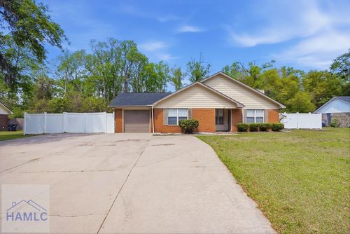 197 Waters Ave, Allenhurst, GA, 31301-2516 | Card Image