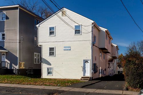 71 Williams St, Hartford, CT, 06120-2848 | Card Image