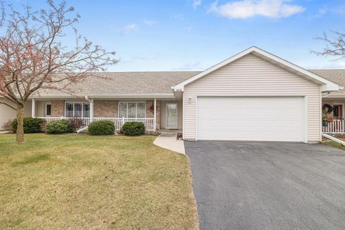 4219 Oakdale Court, SHEBOYGAN, WI, 53081 | Card Image