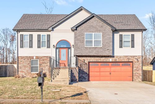 1017 Charles Thomas Dr, Clarksville, TN, 37042-2500 | Card Image
