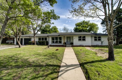 1625 W 6th St, Irving, TX, 75060-3772 | Card Image