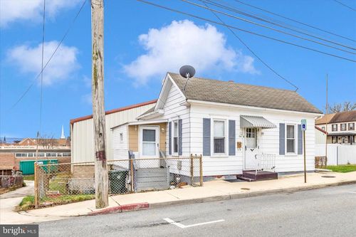 54 Winter St, HAGERSTOWN, MD, 21740-4655 | Card Image