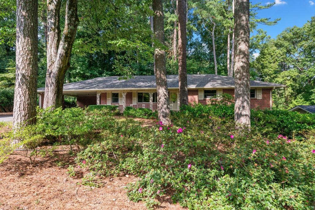 Aspen Dr, Decatur, GA 30033