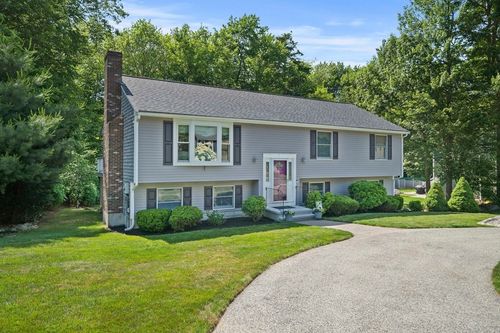 47 Pheasant Hill Rd, Weymouth, MA, 02190-1258 | Card Image