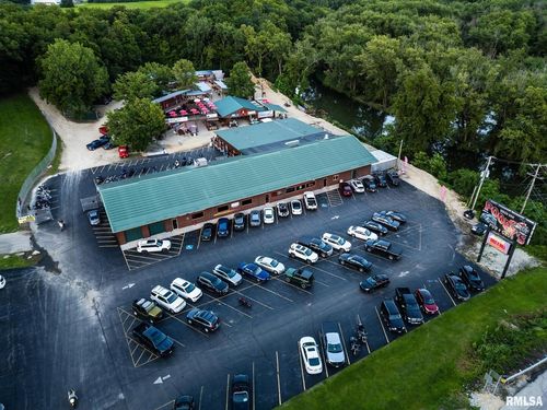 1030 Viaduct Rd, Savanna, IL, 61074-2534 | Card Image