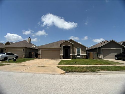7614 Granite Dr, Corpus Christi, TX, 78414-2184 | Card Image