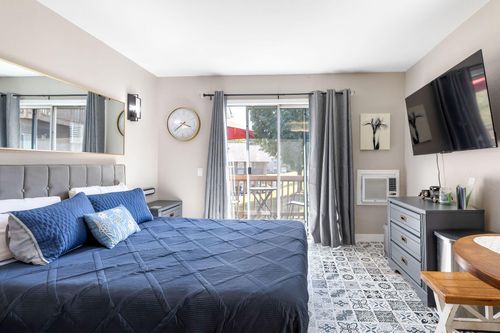 apt-10-29 Fall Creek Dr, Branson, MO, 65616-3837 | Card Image