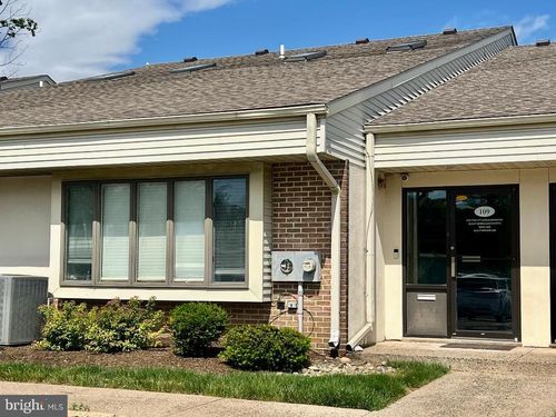 109 E Pennsylvania Blvd, FEASTERVILLE TREVOSE, PA, 19053-7843 | Card Image