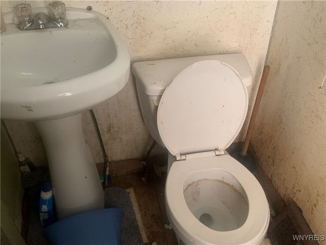 407 E Miller St, House other with 2 bedrooms, 2 bathrooms and null parking in Newark NY | Image 20