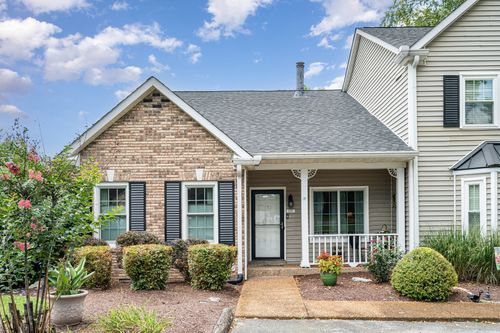 1231 Carriage Park Dr, Franklin, TN, 37064-5700 | Card Image