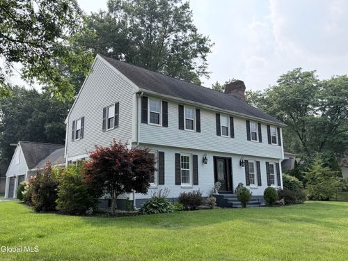 7 Fenway Ct, Albany, NY, 12211-1467 | Card Image