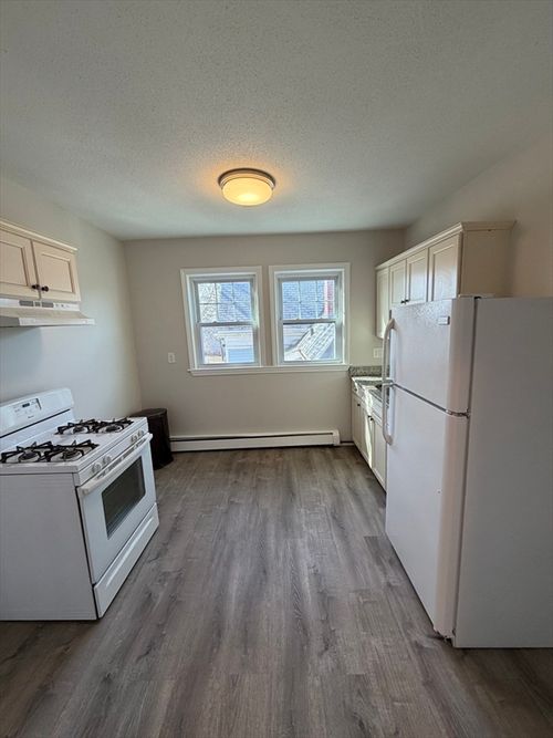 5-87 Webster St, Haverhill, MA, 01830 | Card Image