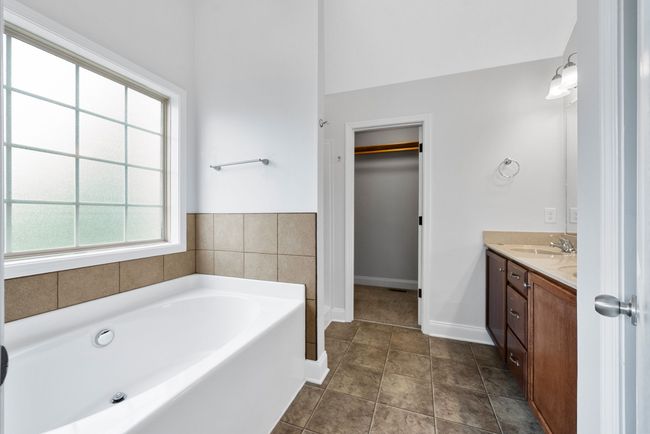 1383 Whitt Ln, House other with 3 bedrooms, 2 bathrooms and 4 parking in Clarksville TN | Image 14