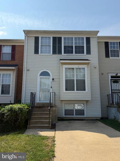 3530 Wood Creek Dr, SUITLAND, MD, 20746-1381 | Card Image