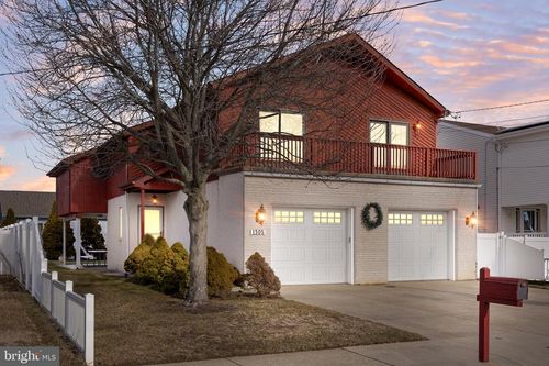 1305 Vardon Rd, Brigantine, NJ, 08203-2725 | Card Image