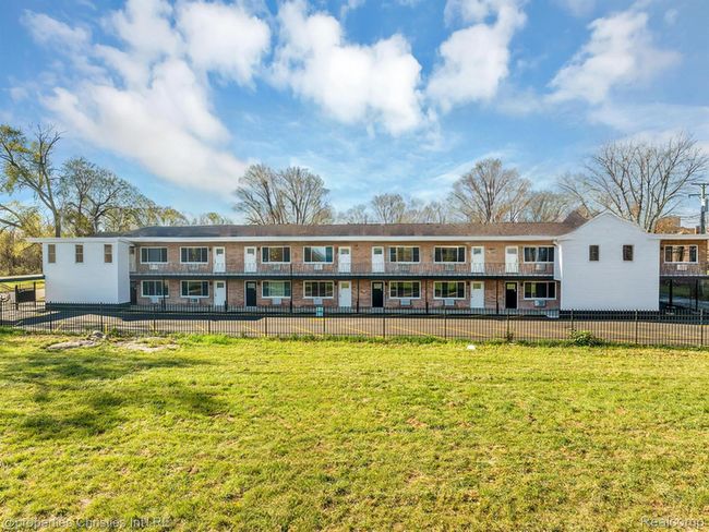 APT-4 - 44 Highland St, Condo with 1 bedrooms, 1 bathrooms and null parking in Highland Park MI | Image 21