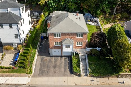 255 Tappan St, Brookline, MA, 02445-5308 | Card Image